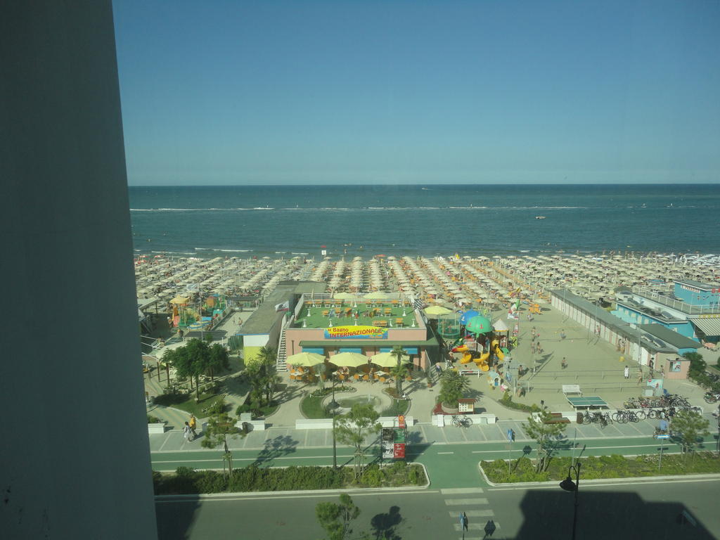 Hotel Al Ragno Cesenatico Esterno foto