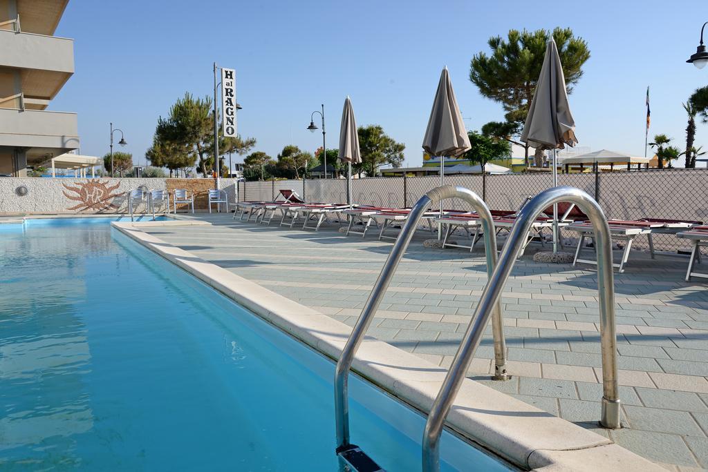 Hotel Al Ragno Cesenatico Esterno foto